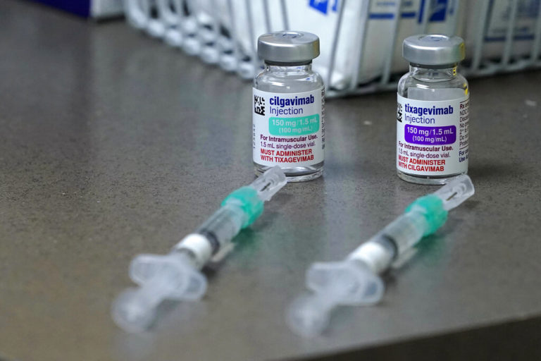 ΠΟΥ: Καλεί τις φαρμακευτικές εταιρείες να μειώσουν τις τιμές των φαρμάκων ενάντια στην Covid19 και τις κατηγορεί για «ηθική αποτυχία»
