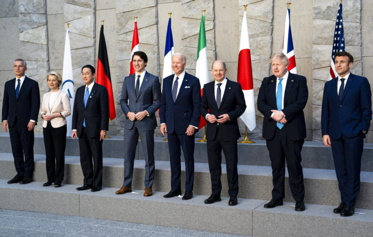 G7: Νέες κυρώσεις – «Ο Πούτιν ντροπιάζει τις ιστορικές θυσίες του ρωσικού λαού»