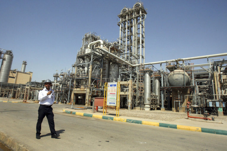 Ιράν: Αύξηση ετήσιων εσόδων κατά 60% από τις εξαγωγές ενέργειας το τελευταίο δίμηνο