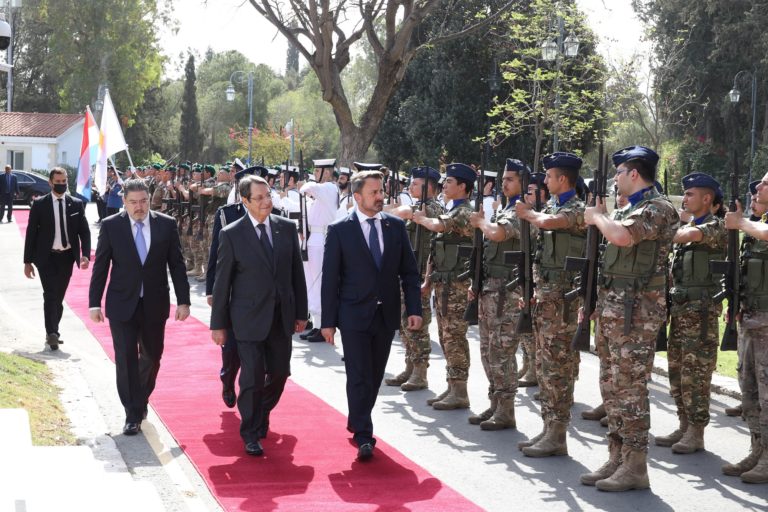 Κύπρος: Συνάντηση του Ν. Αναστασιάδη με τον πρωθυπουργό του Λουξεμβούργου Ξ. Μπέτελ