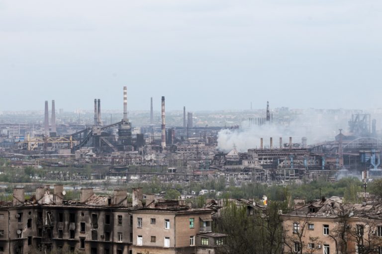 Ουκρανία: Συνεχίζονται οι βομβαρδισμοί στο Αζοφσταλ – Νέα προσπάθεια απομάκρυνσης αμάχων