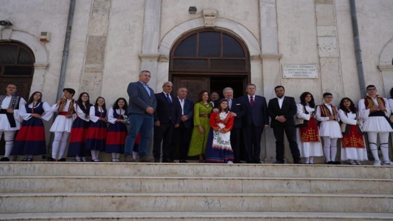 Επαφές Γ. Χρυσουλάκη με την ελληνική ομογένεια στη Ρουμανία