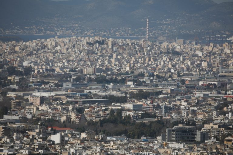 ΥΠΟΙΚ: Χαμηλότερος ο ΕΝ.Φ.Ι.Α  για το 80% των πολιτών -Στα 380 εκατ. η συνολική μείωση