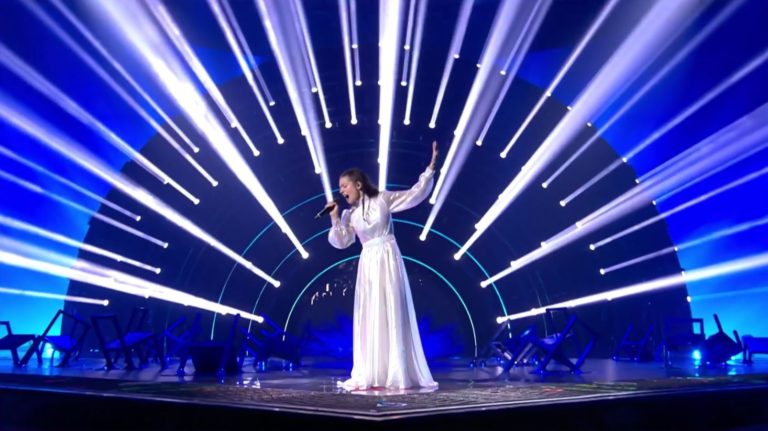 Η τελετή έναρξης Eurovision 2022 – Τυρκουάζ Χαλί