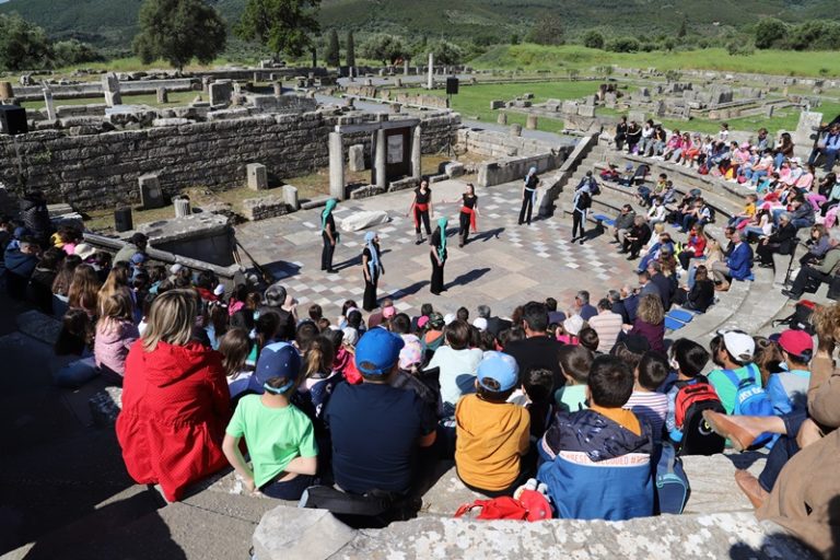 Αρχαία Μεσσήνη: Ξεκίνησε το 9ο Διεθνές Νεανικό Φεστιβάλ Αρχαίου Δράματος