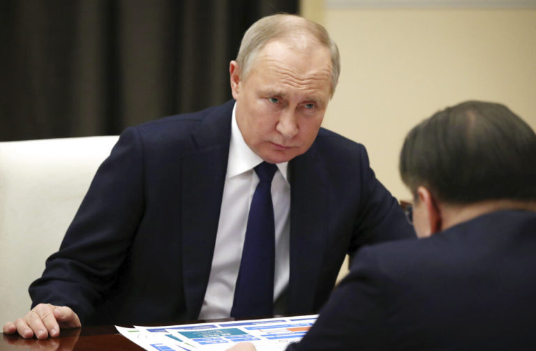 Οι απειλές του Πούτιν πρέπει να ληφθούν σοβαρά υπόψη, λέει το Λονδίνο