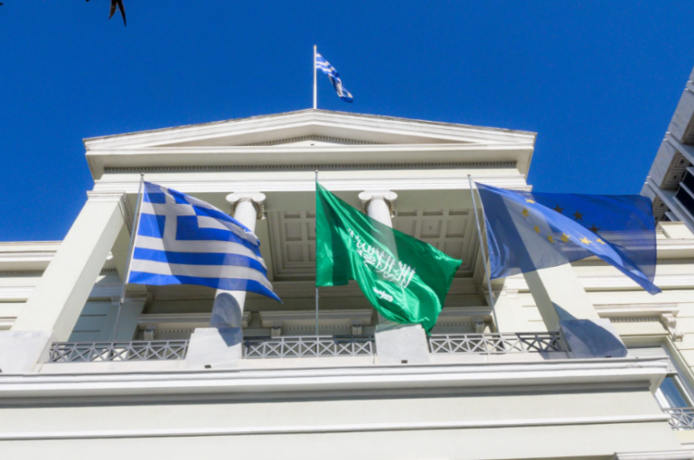 Στην Ελλάδα ο υπουργός Επενδύσεων της Σαουδικής Αραβίας με 8 υφυπουργούς και πολυπληθή επιχειρηματική αποστολή