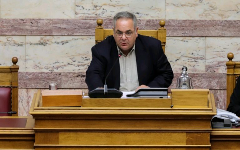 Γ. Λαμπρούλης: Να καταργηθεί το μέτρο της αναστολής εργασίας στους υγειονομικούς
