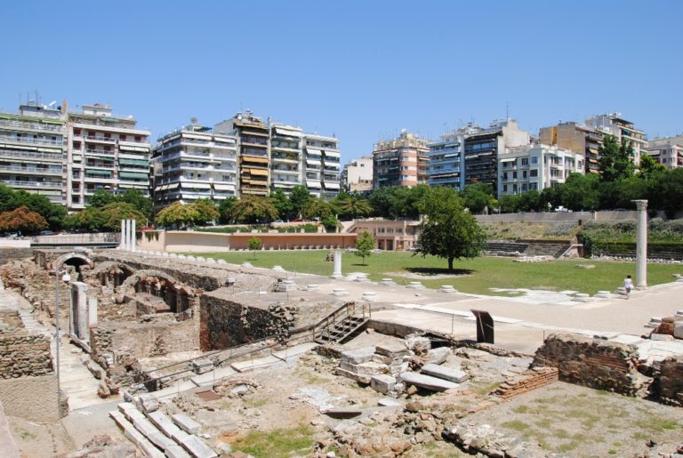 Θεσσαλονίκη: Κατέληξε ο 26χρονος που έπεσε στο κενό στην Αρχαία Αγορά