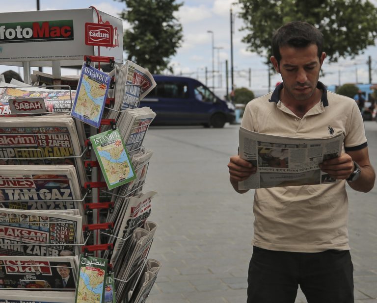 Στον απόηχο των δηλώσεων Ερντογάν τα τουρκικά μέσα ενημέρωσης-Επικρίσεις από τον Α. Νταβούτογλου
