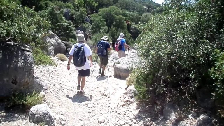 Ολοκληρώθηκε η επιχείρηση διάσωσης 65χρονου Γάλλου στο φαράγγι των Ανύδρων