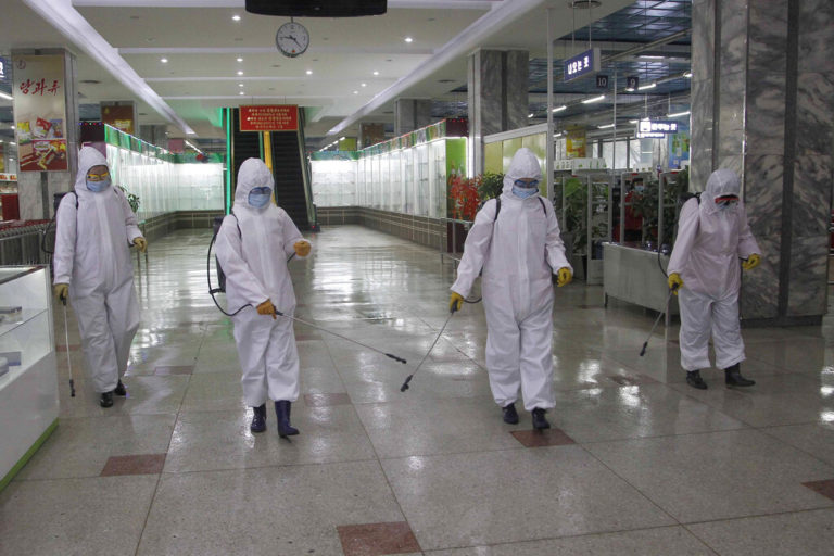 Κορονοϊός: Η Β. Κορέα αποθήκευε μάσκες και εμβόλια από την Κίνα μήνες πριν την πανδημία