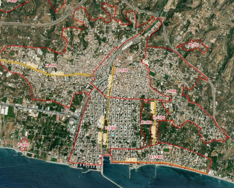 Καλαμάτα: Οικόπεδα αναζητά να μισθώσει ο δήμος για τη δημιουργία χώρων στάθμευσης