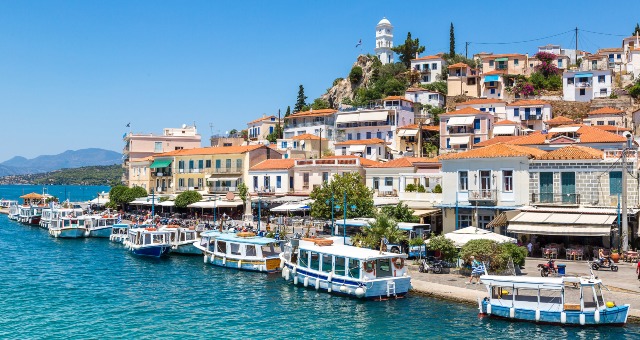 Πόρος: Ιδανικός προορισμός για διακοπές – Μια «ανάσα» μακριά από την Αθήνα (video)