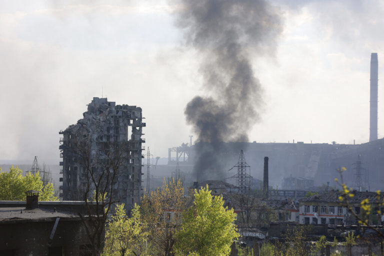 Ουκρανία: Οι Ρώσοι βομβάρδισαν δεξαμενή νιτρικού οξέος στο Σεβεροντονέτσκ – Ελέγχουν το μεγαλύτερο μέρος της πόλης