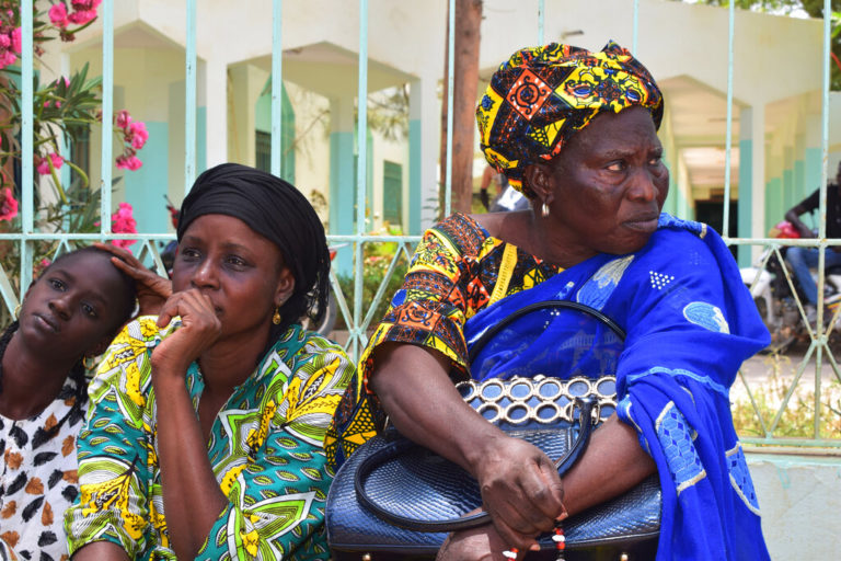 Ο πρόεδρος της Σενεγάλης απέπεμψε τον υπουργό Υγείας μετά την τραγωδία με τα 11 νεκρά βρέφη