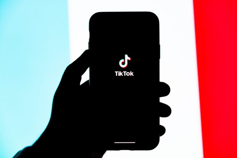 TikTok: Δοκιμάζει βιντεοπαιχνίδια για αύξηση των εσόδων του – Τι ακριβώς ετοιμάζει