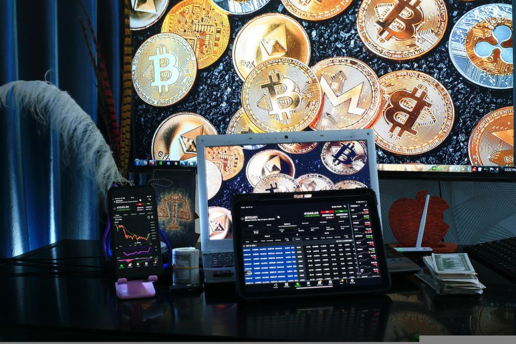 Cryptojacking: Πώς οι χάκερ παραβιάζουν συσκευές για να εξορύξουν κρυπτονομίσματα