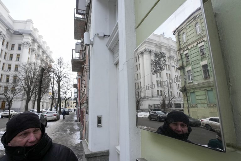 Πόλεμος στην Ουκρανία: Νέο πακέτο κυρώσεων του Ηνωμένου Βασιλείου στη Ρωσία