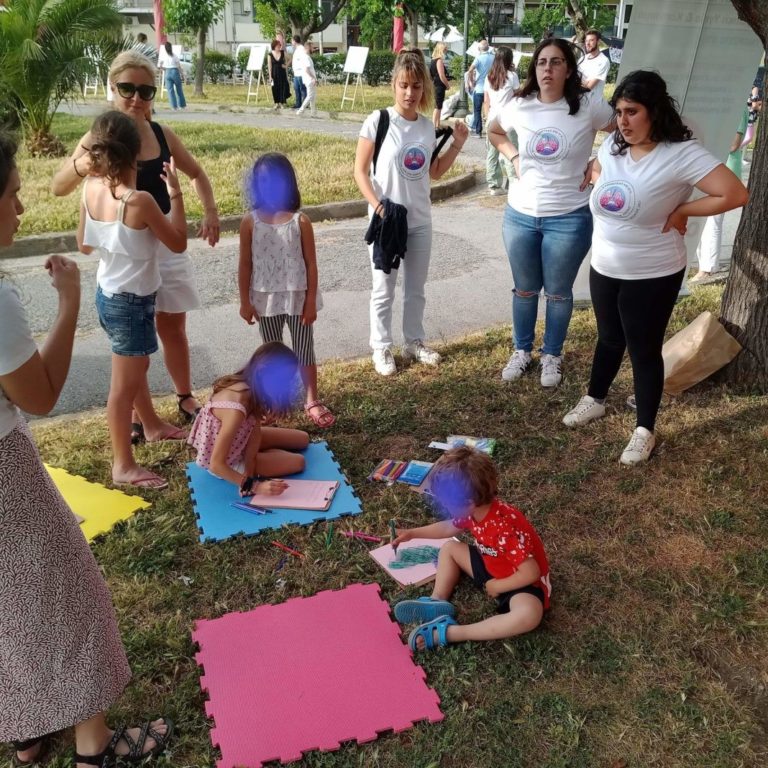 Βόλος: Μηνύματα για μια ζωή χωρίς καπνό από δεκάδες μαθητές