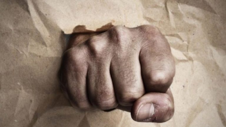 Βόλος: Επιτέθηκε σε 87χρονο για να τον ληστέψει ο 29χρονος που συνελήφθη για κλοπές παγκαριών