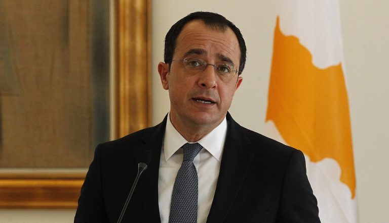 Την ανεξάρτητη υποψηφιότητά του για την Προεδρία της Κυπριακής Δημοκρατίας ανακοίνωσε ο τέως ΥΠΕΞ Ν. Χριστοδουλίδης