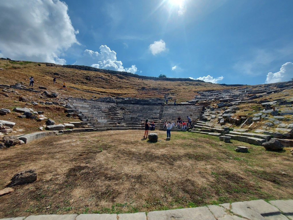 Θεσπρωτία: Ολοκληρώθηκε η αποκατάσταση του Αρχαίου Θεάτρου των Γιτάνων