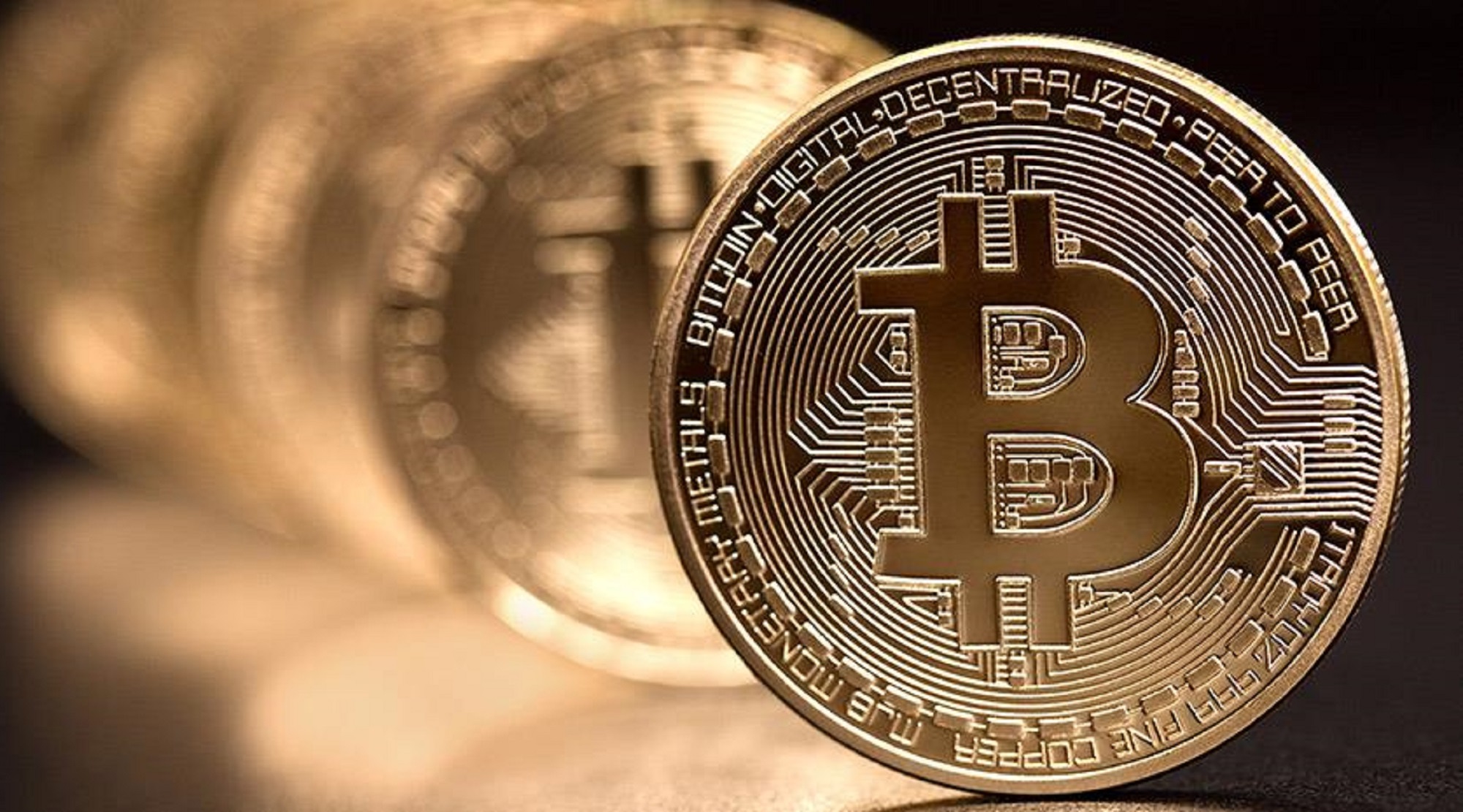 Bitcoin: Υποχώρησε σε νέο χαμηλό 18 μηνών