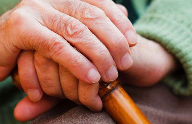 Θεσσαλονίκη: Ενενηντάχρονος μήνυσε την 89χρονη σύζυγό του για σωματικές βλάβες- Στο αυτόφωρο οδηγήθηκε η ηλικιωμένη