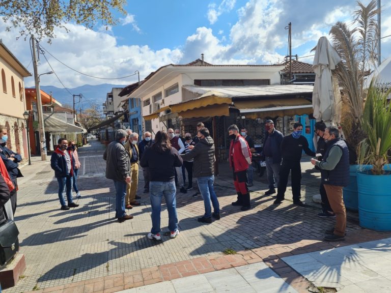 Διάλογο με τους φορείς ζητούν οι καταστηματάρχες των Παλαιών – Xθες έκλεισαν τα καταστήματά τους