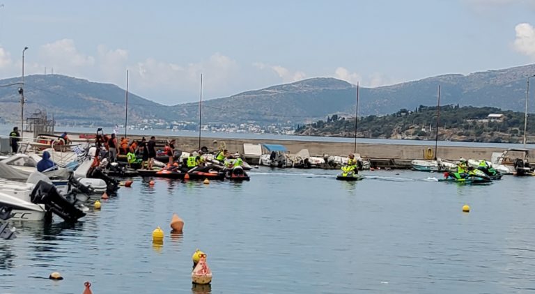 Εντυπωσιακά σκάφη Jet Ski στο λιμάνι του Βόλου για το Παγκόσμιο Πρωτάθλημα