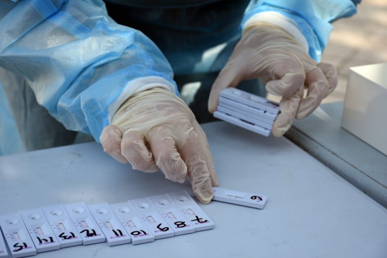 Πού θα γίνονται rapid test από τον ΕΟΔΥ το Σάββατο 9 Ιουλίου