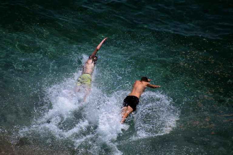 meteo: Οι 5 περιοχές με τις υψηλότερες θερμοκρασίες – «Καυτή» Κυριακή στα ηπειρωτικά με 40 βαθμούς στη Μακεδονία