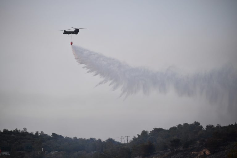 Μeteo: Η πυρκαγιά στον Υμηττό εκδηλώθηκε σε περιοχή με πολύ υψηλή ευφλεκτότητα της δασικής καύσιμης ύλης