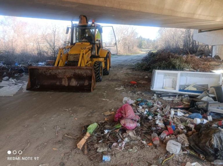 Δήμος Κομοτηνής: Καθαρισμοί αυτοσχέδιων σκουπιδότοπων για την πρόληψη των πυρκαγιών
