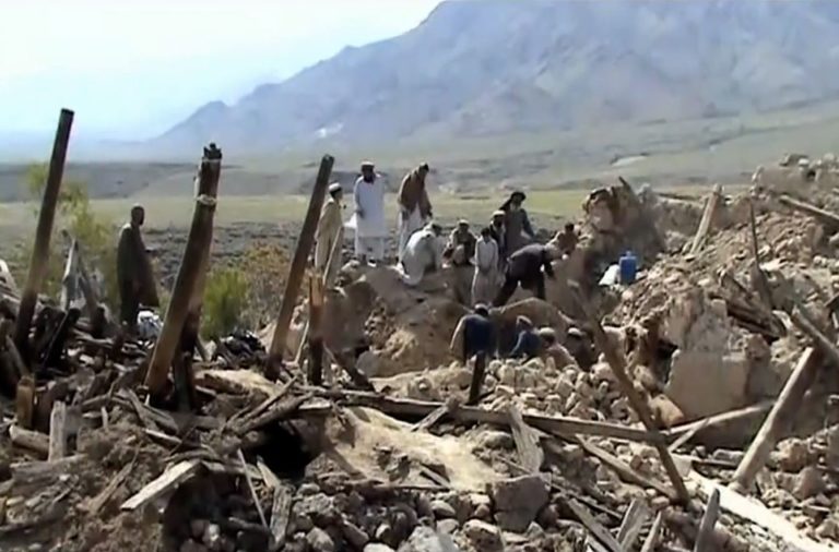 Φονικός σεισμός στο Αφγανιστάν – Ο πλέον καταστροφικός τα τελευταία 20 χρόνια (video)