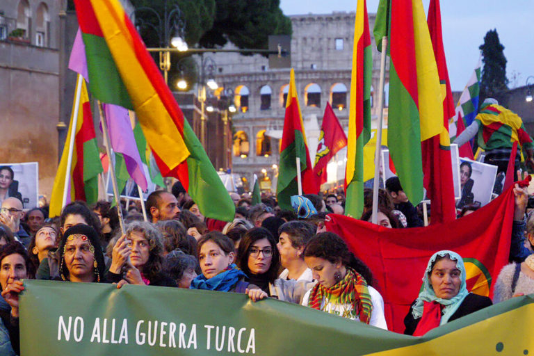 Η Τουρκία κάλεσε για εξηγήσεις τον Ιταλό Πρέσβη στην Άγκυρα για την Κουρδική διαδήλωση στη Ρώμη