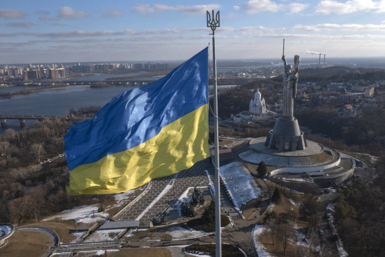Πόλεμος στην Ουκρανία: Στα τέλη Αυγούστου σχεδιάζει το Κίεβο να επιστρέψει στις ειρηνευτικές συνομιλίες με τη Ρωσία