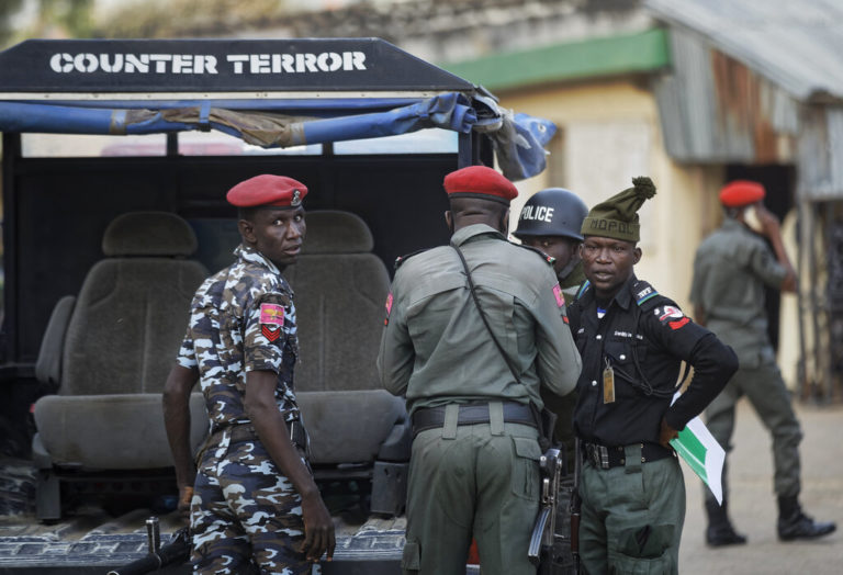 Νιγηρία – Τοπικά ΜΜΕ: Ένοπλοι σκότωσαν πιστούς μέσα σε μια καθολική εκκλησία στην πολιτεία Όντο