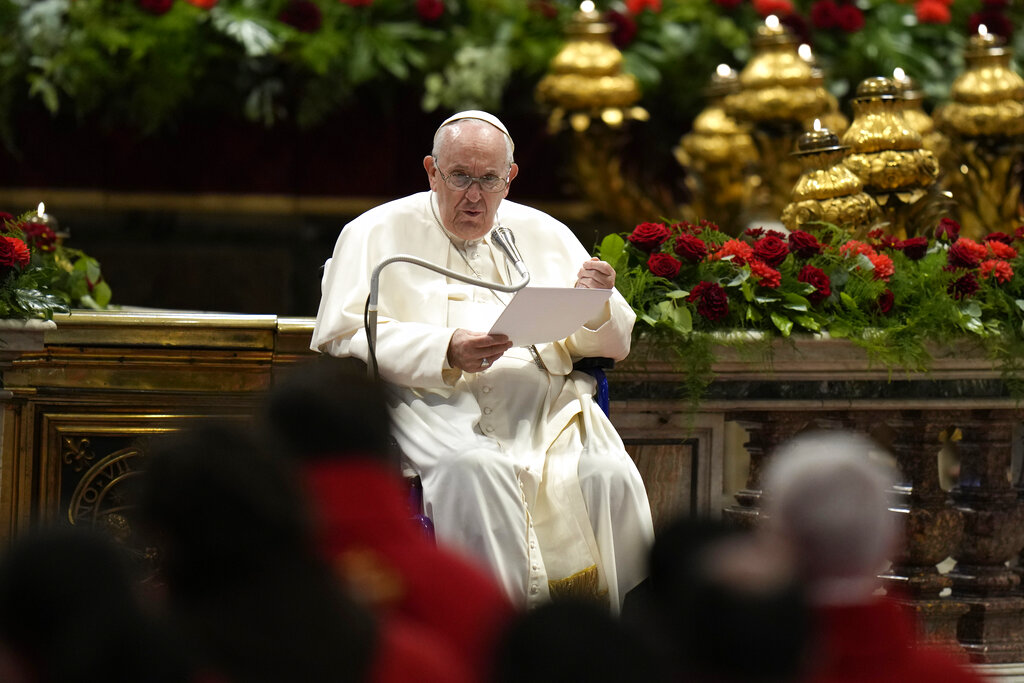 Ο πάπας Φραγκίσκος σκοπεύει να στείλει αντιπροσωπείες σε Κίεβο και Μόσχα υποστηρίζει καθολική ιστοσελίδα