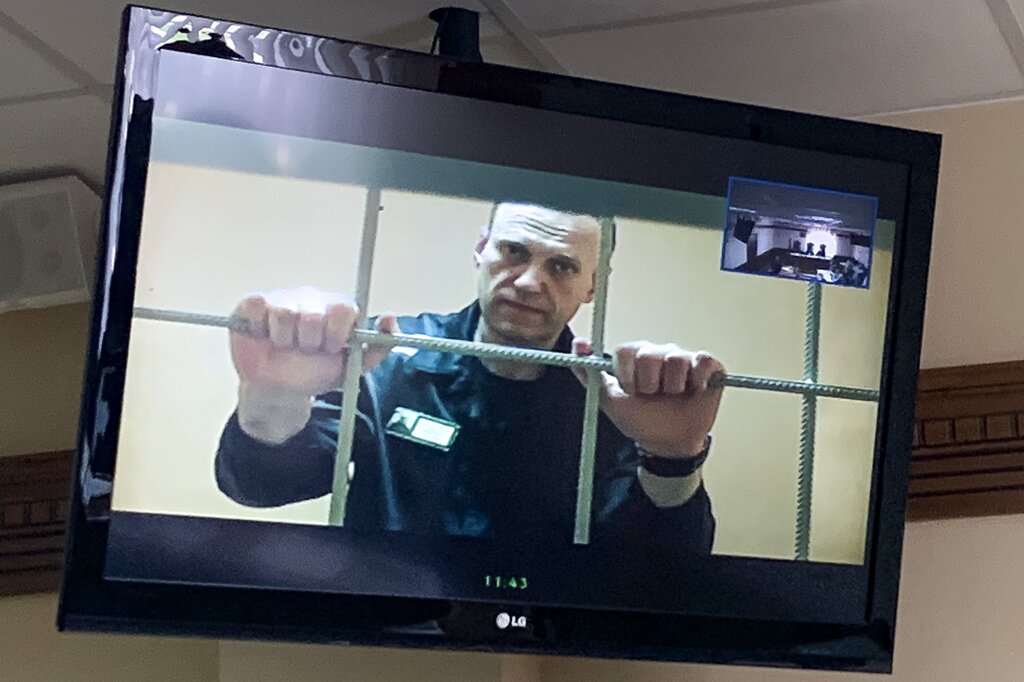 Αλεξέι Ναβάλνι: Κρατούμαι στη φυλακή μαζί με άτομα που έχουν διαπράξει δύο φόνους
