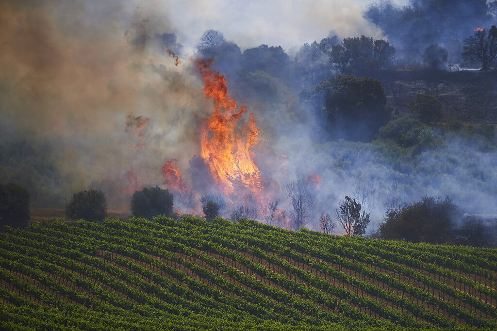 Ισπανία: Πυρκαγιά στην Καστεγιόν κατέκαψε 3.000 στρέμματα
