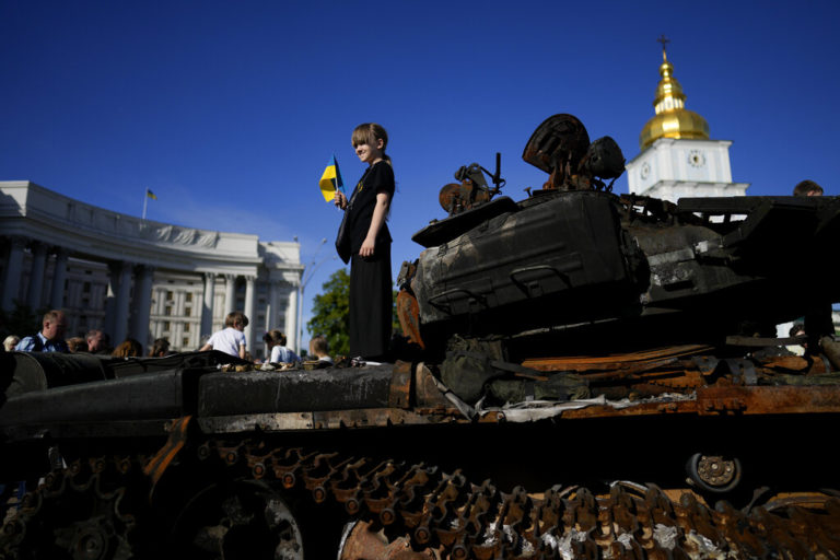 Ουκρανία: Η Πολωνία έστειλε πάνω από 240 άρματα μάχης