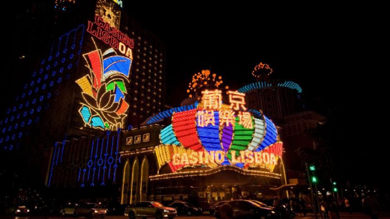 Κίνα: Κλείνουν όλες οι επιχειρήσεις αλλά όχι τα καζίνο στην πόλη Μακάο