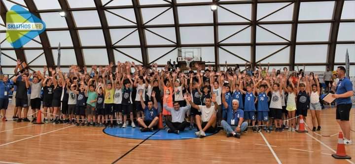 Σκιάθος: Μεγάλη συμμετοχή αθλητών στο τουρνουά μπάσκετ «Τάπα στη βία και στον ρατσισμό»