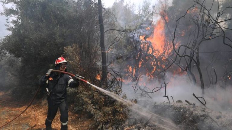 Διερευνώνται ακόμη τα αίτια των πυρκαγιών που ξέσπασαν τα τελευταία 24ωρα