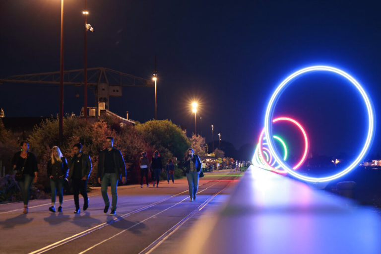 Eπιθέσεις με σύριγγες σε νυχτερινά κέντρα προβληματίζουν τις ευρωπαϊκές αρχές