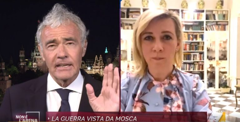 Ιταλία: Ζωντανή τηλεοπτική εκπομπή από τη Μόσχα εν μέσω Κοινοβουλευτικής έρευνας για ρωσική προπαγάνδα στη Χώρα