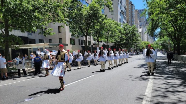 Ν. Υόρκη: Τη Δευτέρα η κλήρωση του λαχείου της παρέλασης