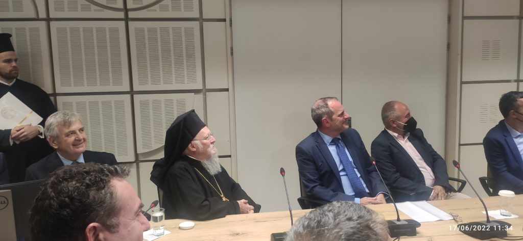 Επίσκεψη του Οικουμενικού Πατριάρχη στην ΕΡΤ (video)